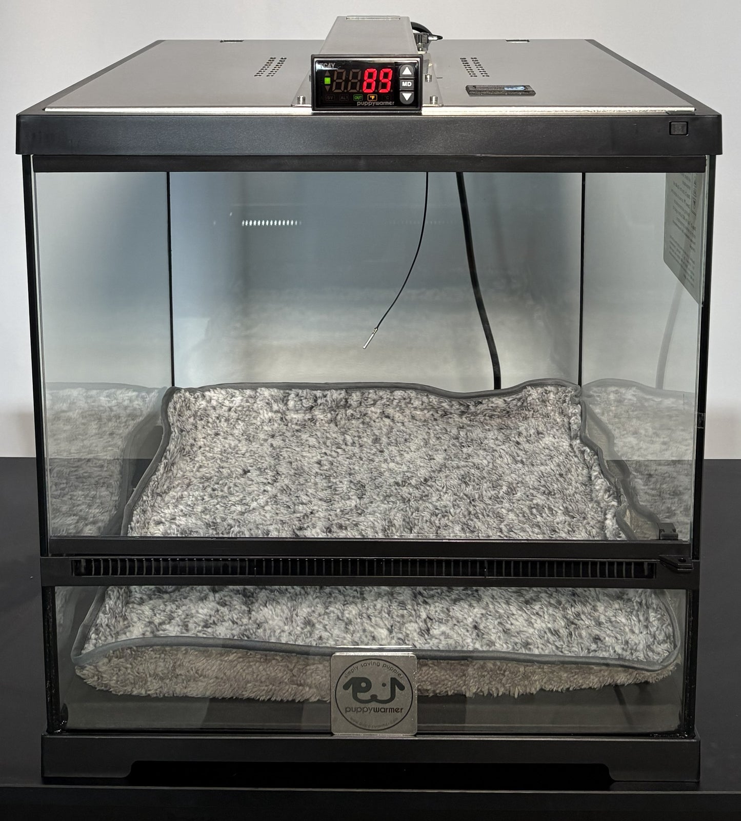 Breeders Series 18x18x18" Puppywarmer Incubator